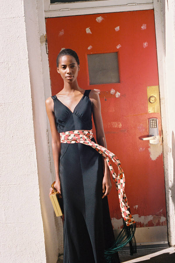 diaryphotogalleryvertical_s63-issue05-way-to-wear-10_001_default